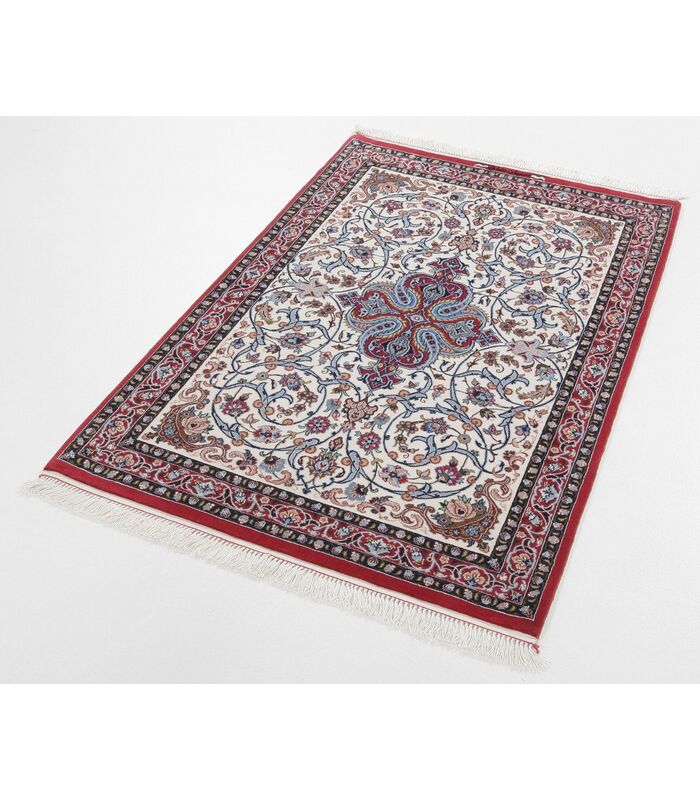 Isfahan on silk warp