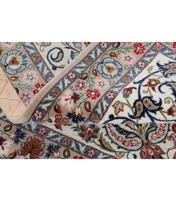 Isfahan on silk warp