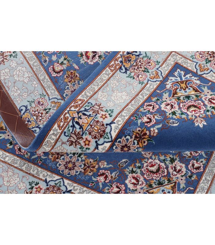 Isfahan on silk warp