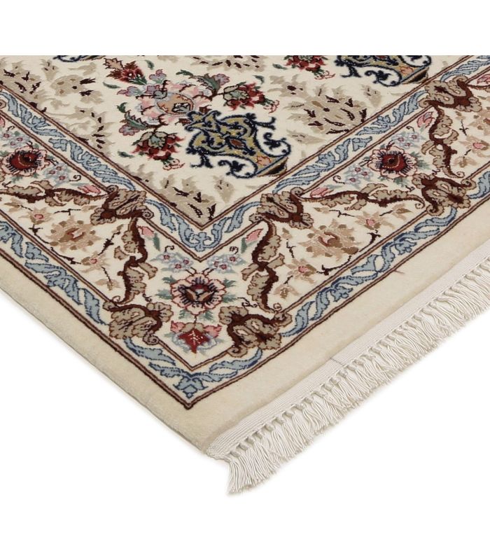 Isfahan on silk warp