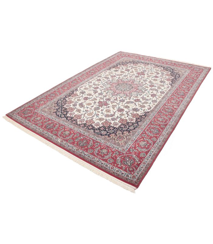 Isfahan on silk warp