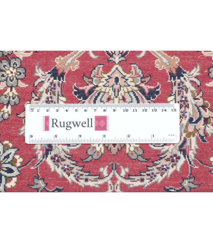 Isfahan on silk warp