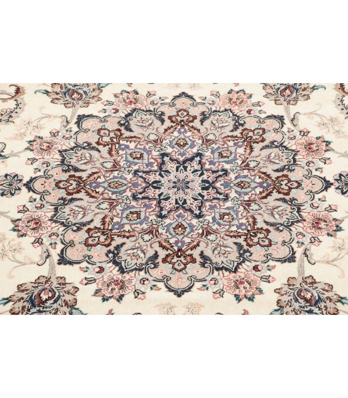 Isfahan on silk warp