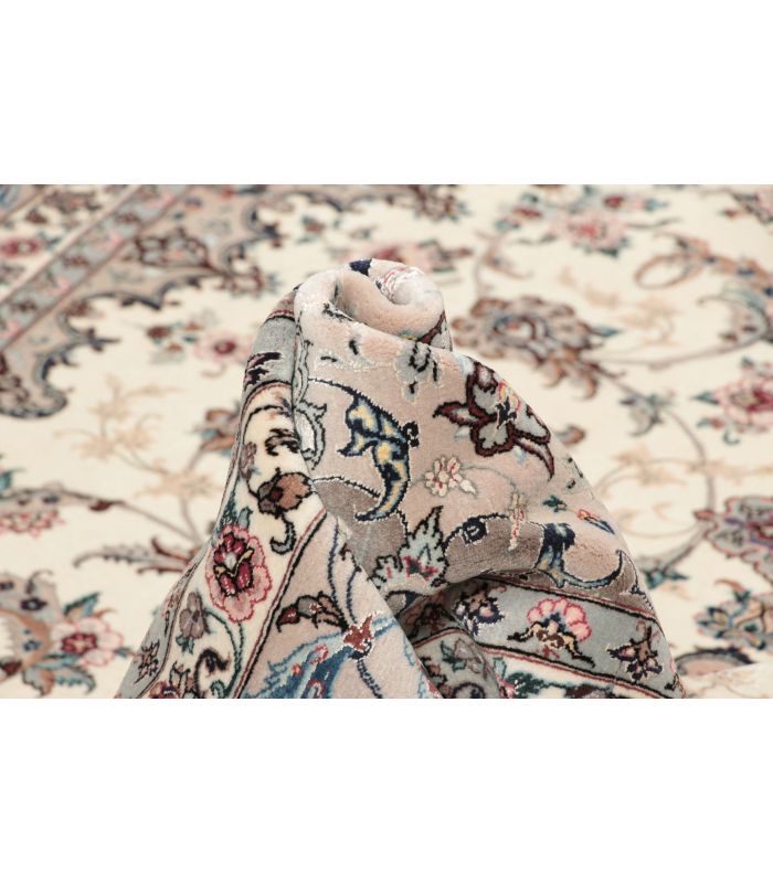 Isfahan on silk warp