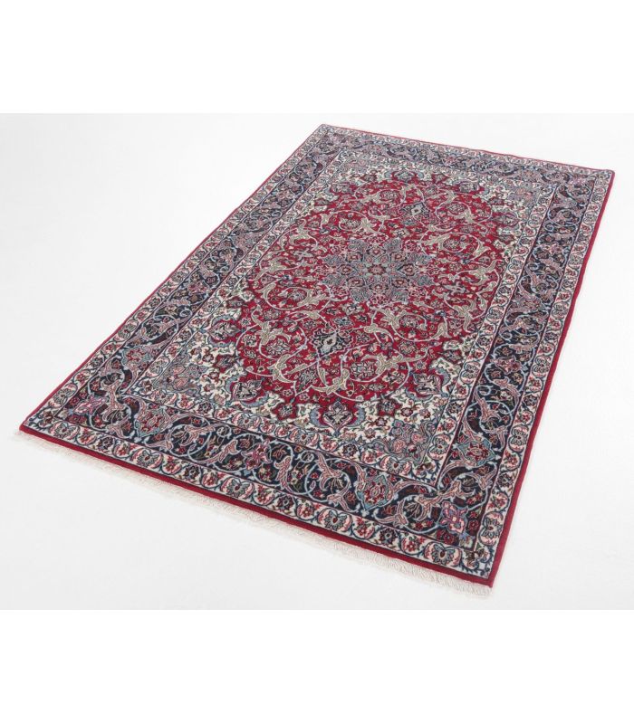 Isfahan on silk warp