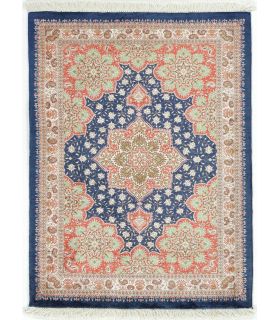 Qum silk