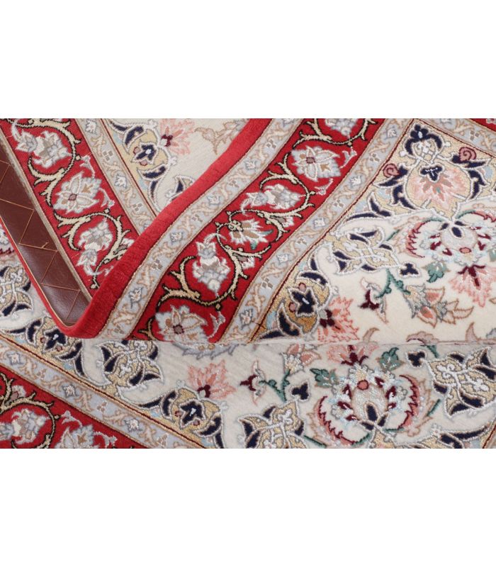 Isfahan on silk warp