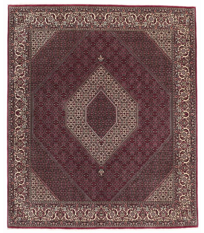 Bidjar with silk contours