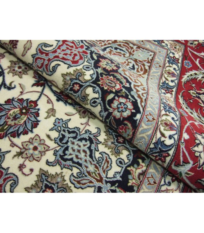 Isfahan on silk warp