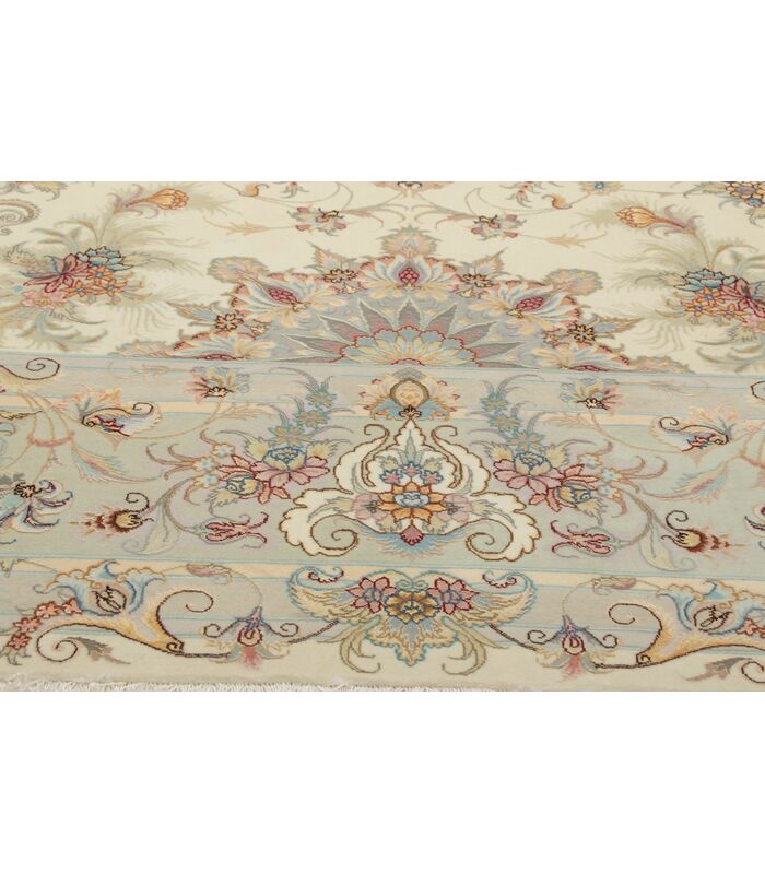 Tabriz 60radj auf Seide