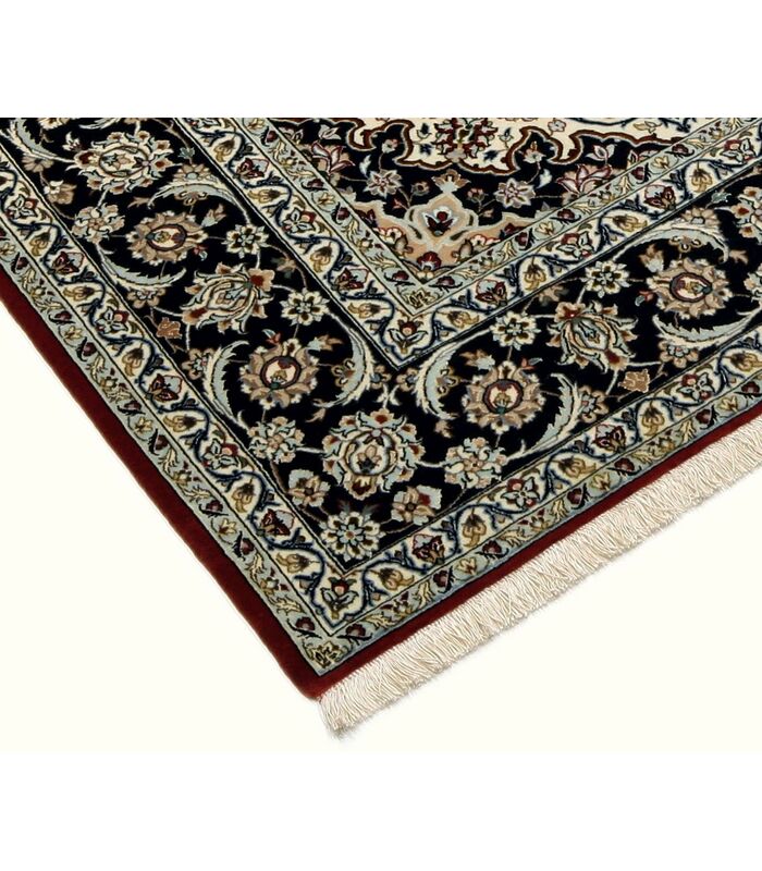 Isfahan on silk warp