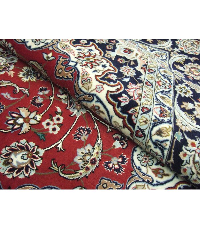 Isfahan on silk warp