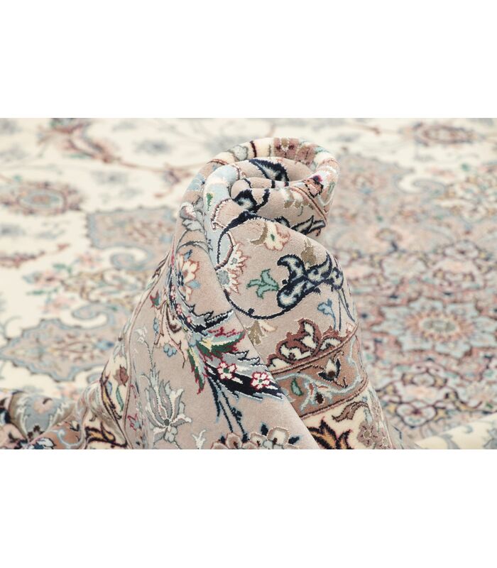 Isfahan on silk warp