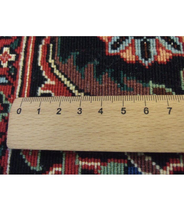 Bidjar with silk contours