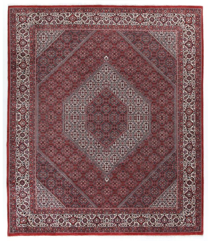 Bidjar with silk contours