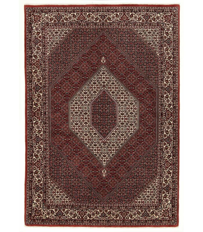 Bidjar mit Seidenanteil