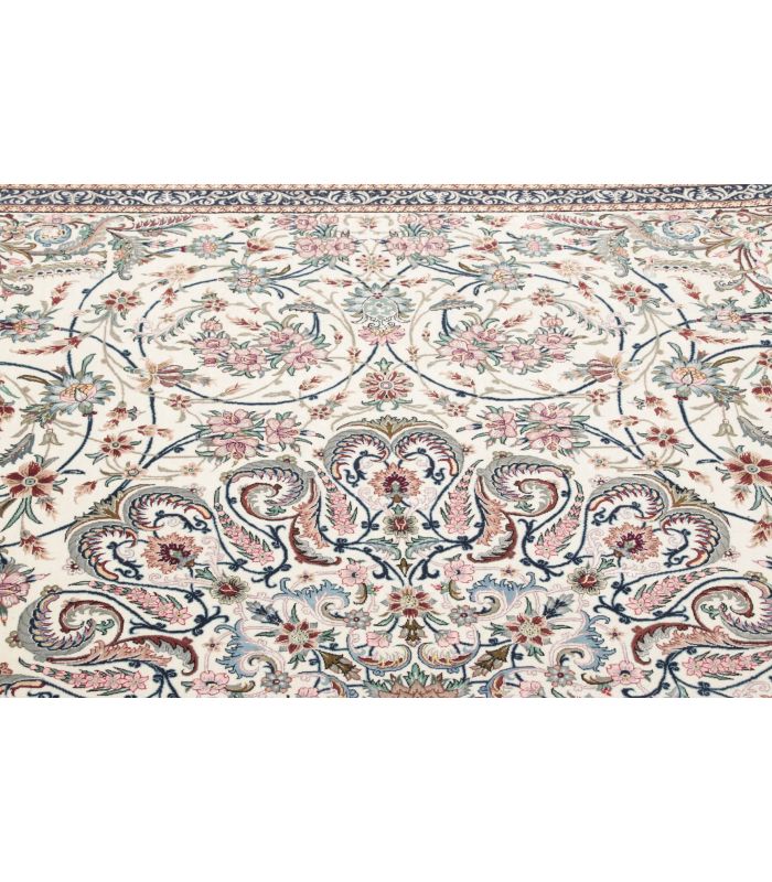 Isfahan on silk warp