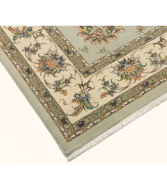 Tabriz 50raj on silk warp