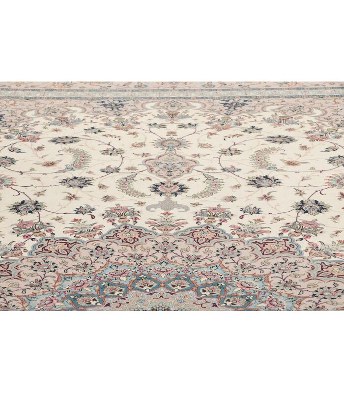 Isfahan on silk warp