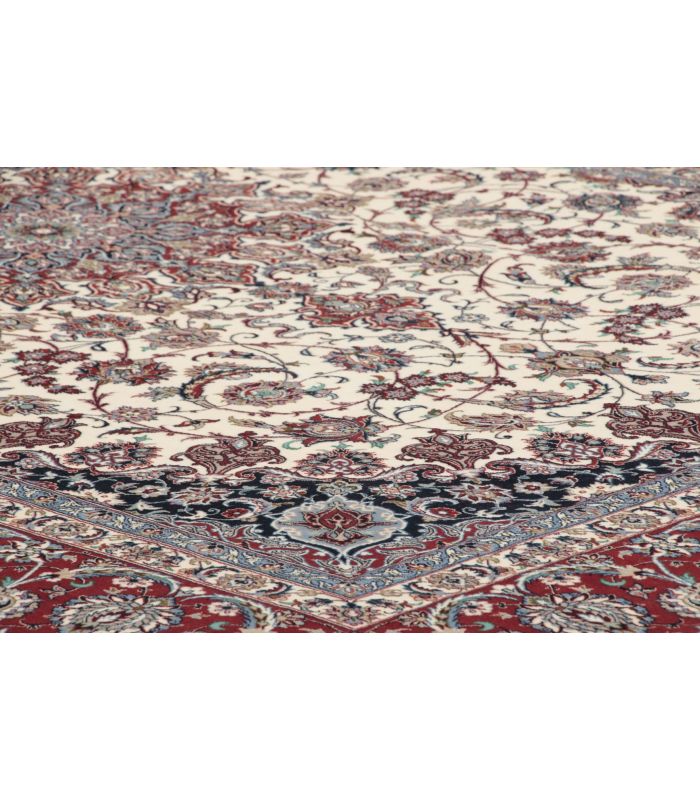 Isfahan on silk warp