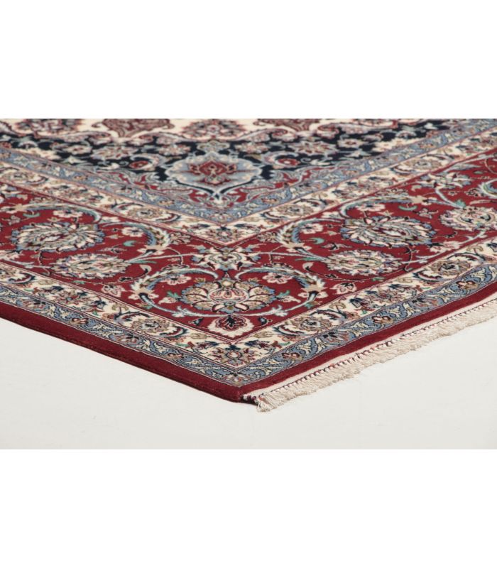 Isfahan on silk warp