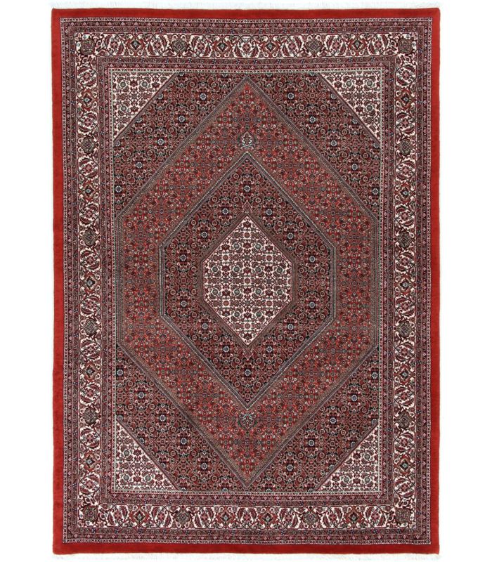 Bidjar with silk contours