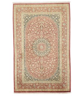 Qum silk