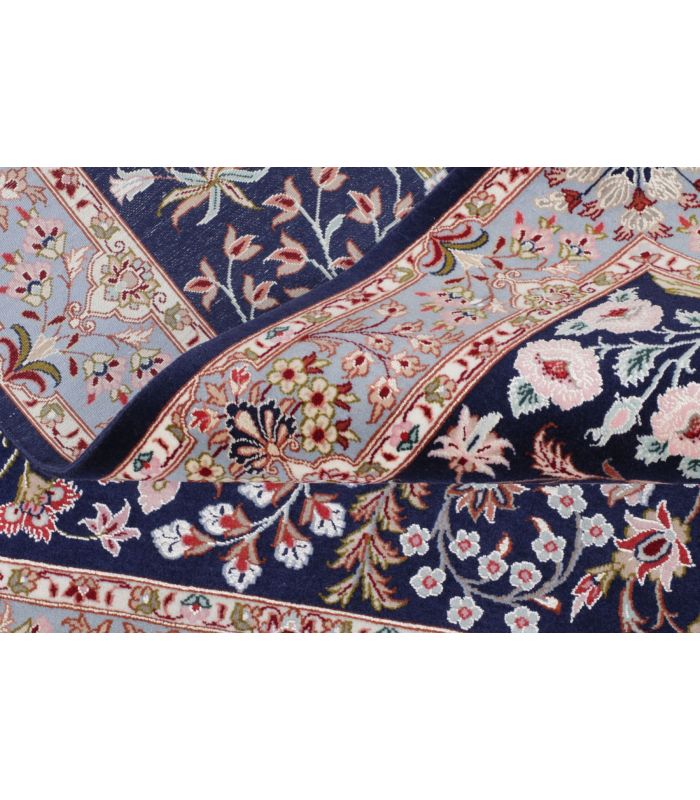 Isfahan on silk warp
