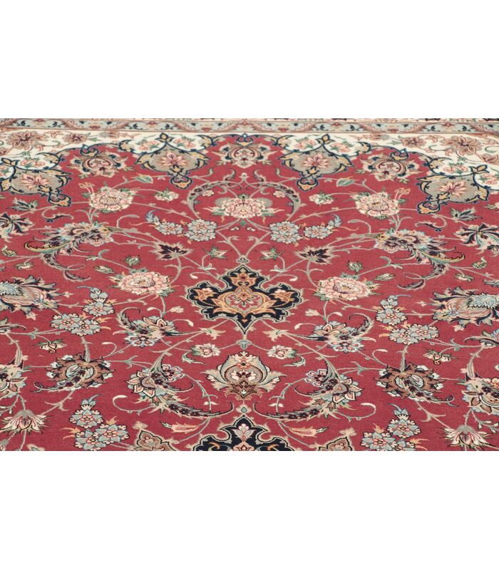 Isfahan on silk warp