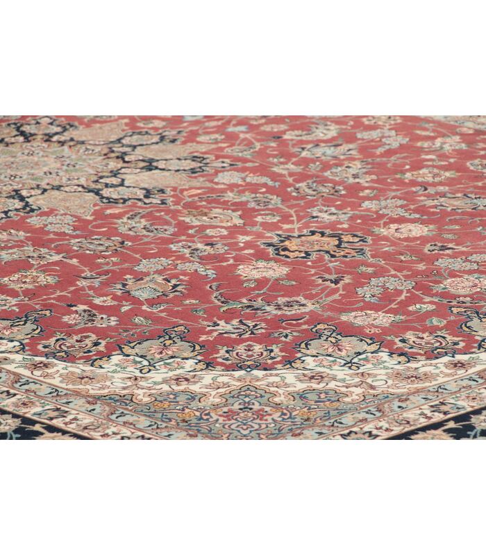 Isfahan on silk warp