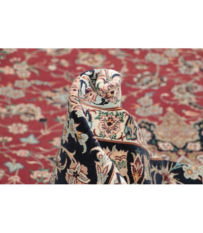 Isfahan on silk warp