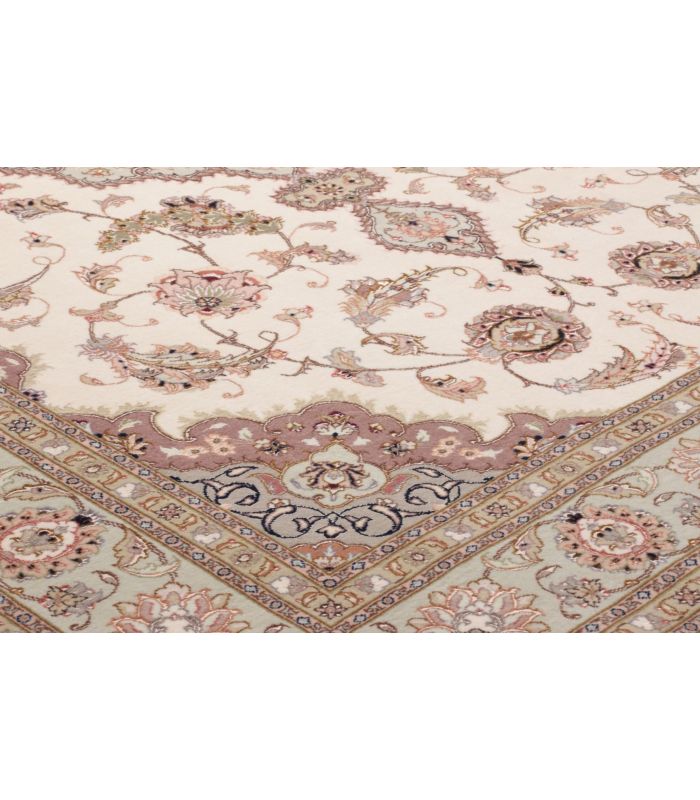 Tabriz 50radj auf Seide