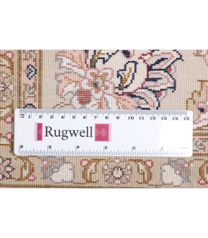 Tabriz 50radj auf Seide