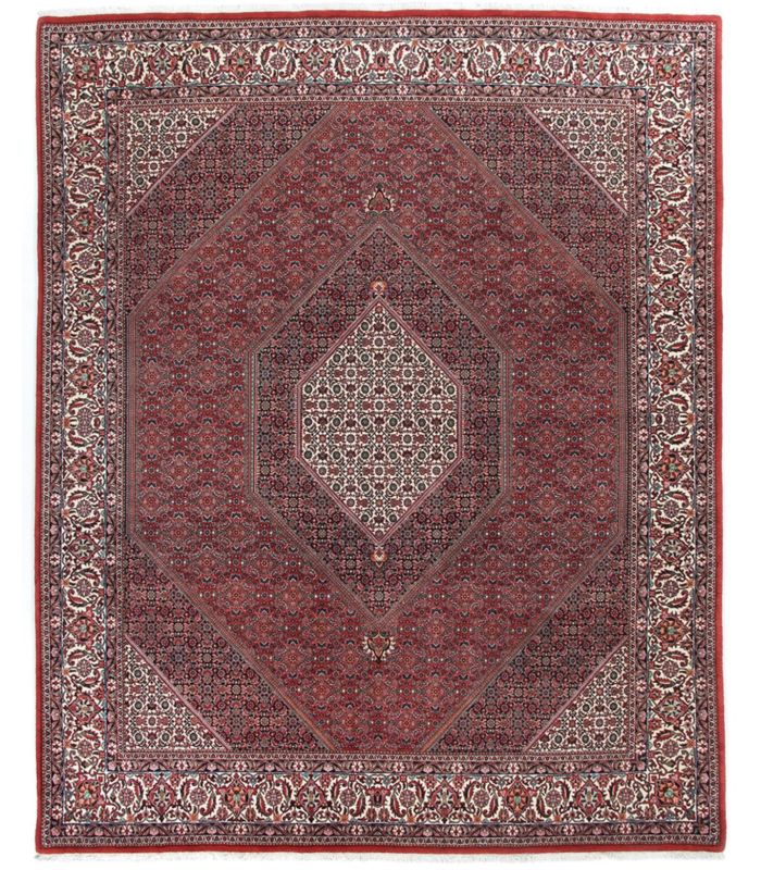 Bidjar with silk contours