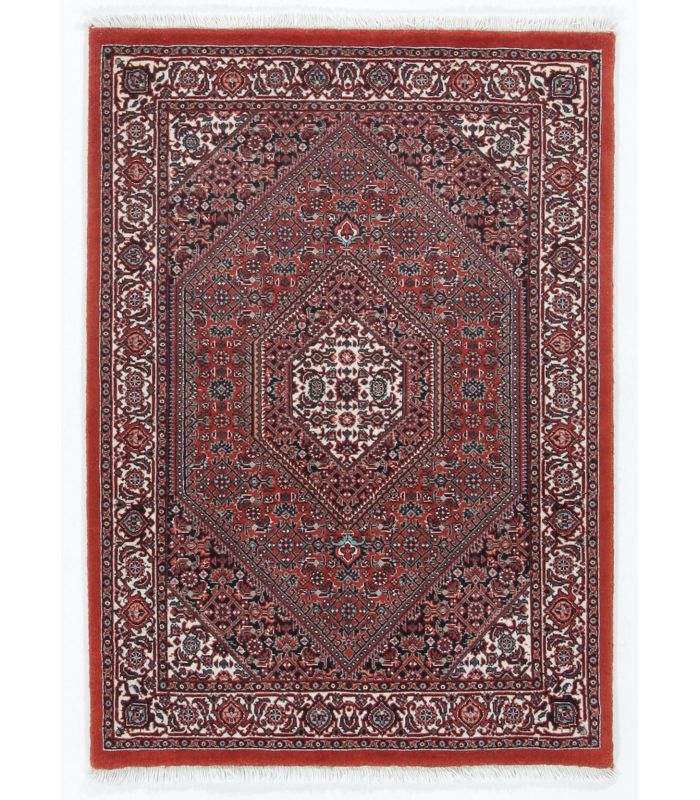 Bidjar with silk contours