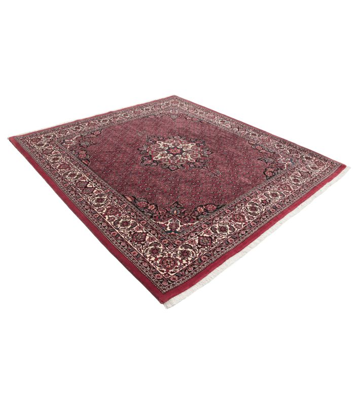 Bidjar with silk contours