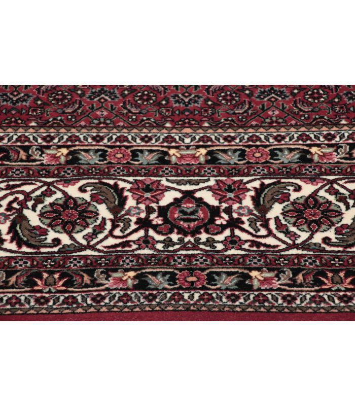 Bidjar with silk contours