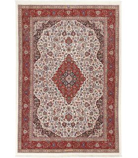 Ilam Sherkat on silk warp