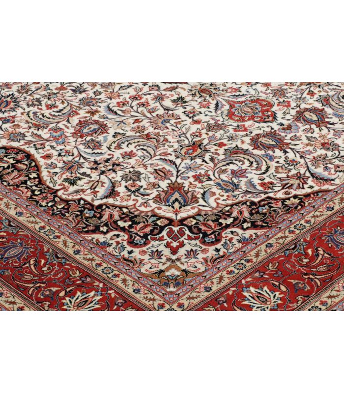 Ilam Sherkat auf Seide