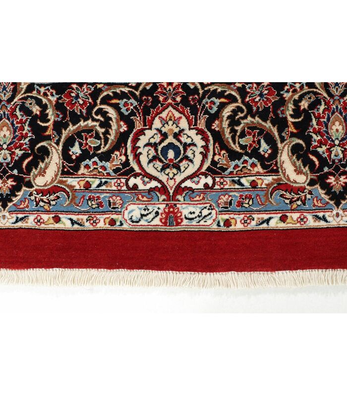 Ilam Sherkat on silk warp