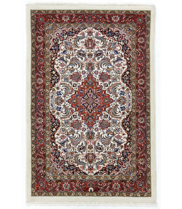 Ilam Sherkat auf Seide