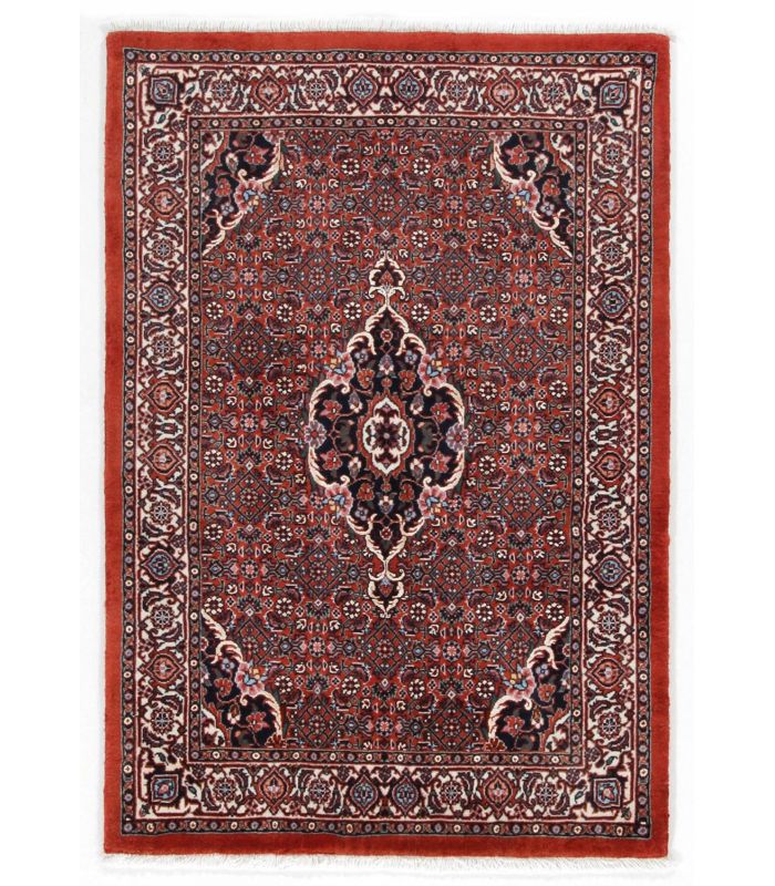 Bidjar with silk contours