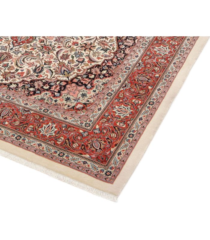 Ilam Sherkat auf Seide