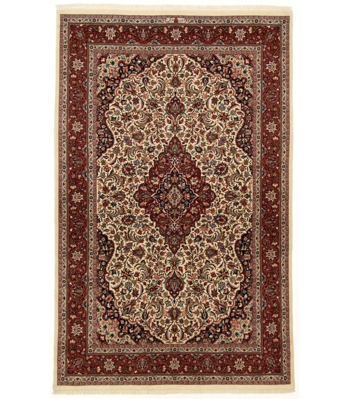 Ilam Sherkat auf Seide