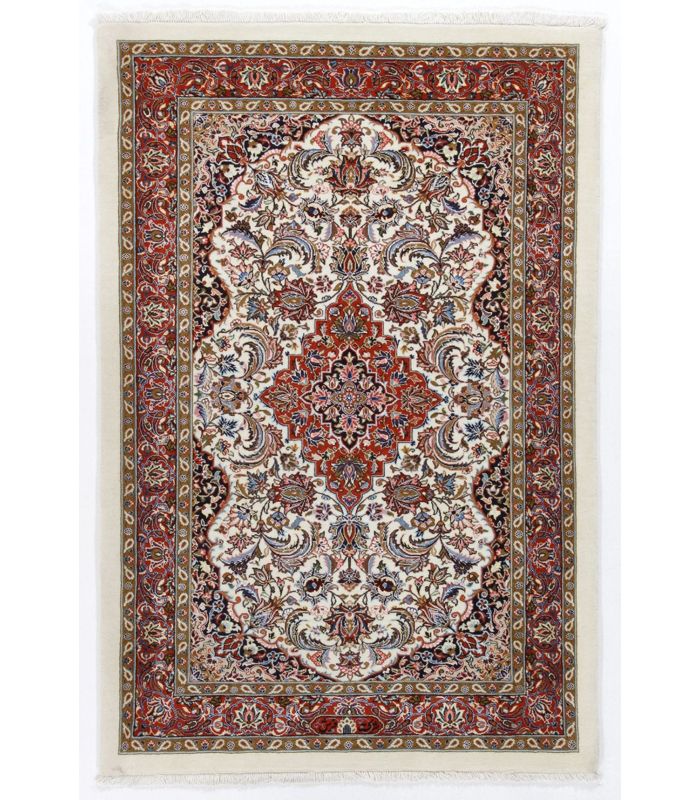 Ilam Sherkat auf Seide