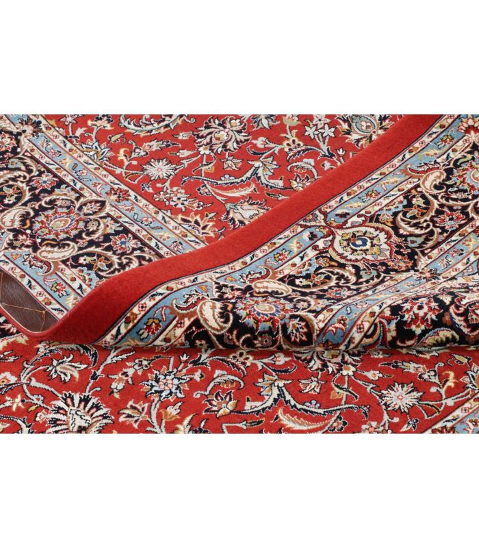 Ilam Sherkat auf Seide