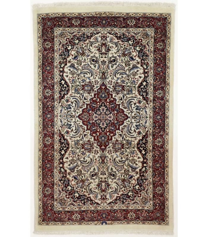 Ilam Sherkat auf Seide