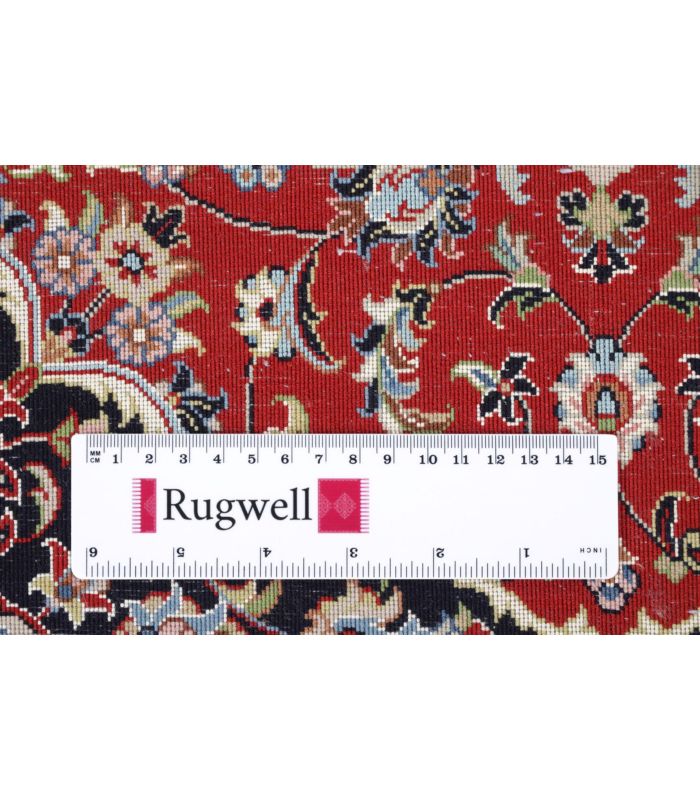 Ilam Sherkat on silk warp