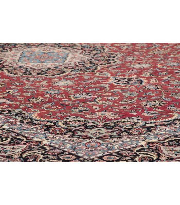 Ilam Sherkat auf Seide