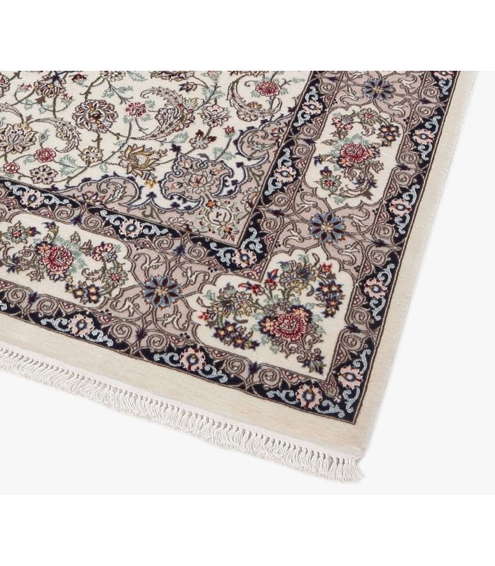 Isfahan on silk warp